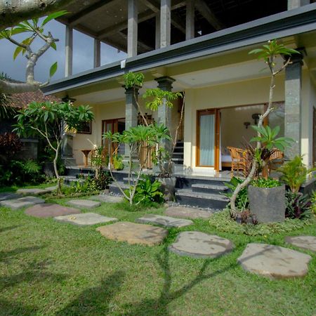 Yudha Ubud Buitenkant foto