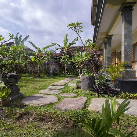 Yudha Ubud Buitenkant foto